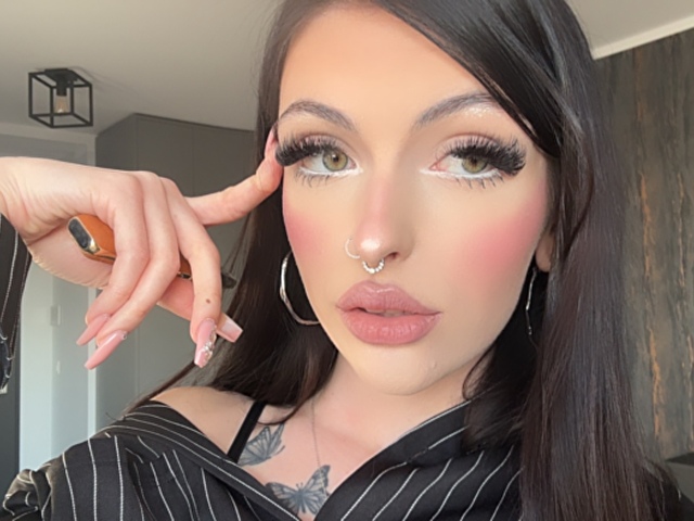 Sabrinalove preview 3