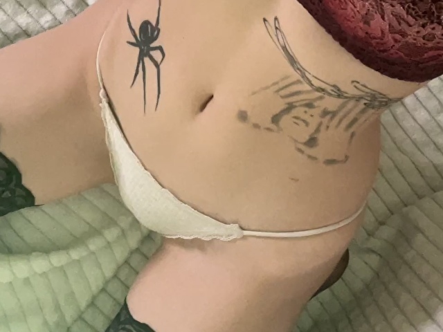 Ameliamore picture 10