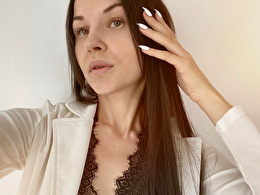 Juliahotbody - sexcam