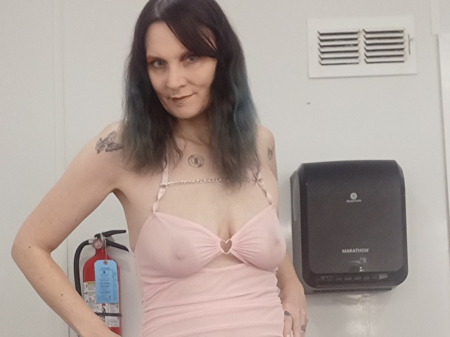 Hotmodel1984 online picture 1