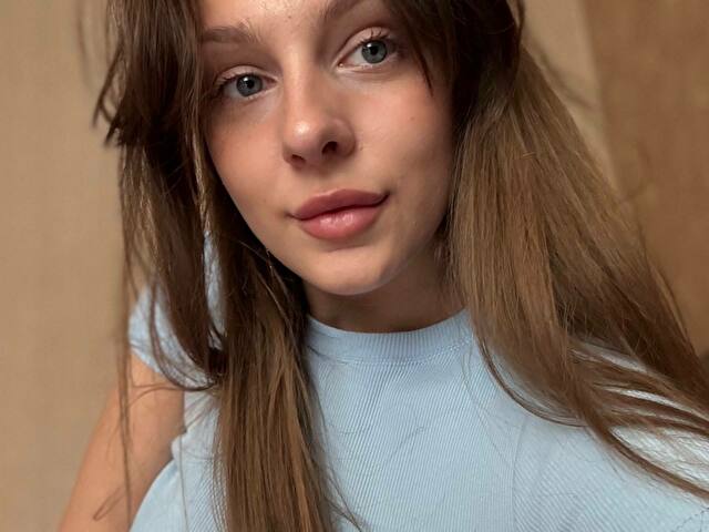 Leyasi online foto 1