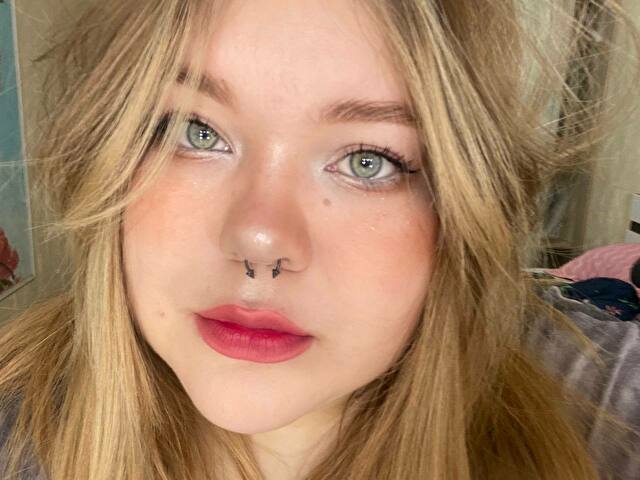 Vikkii online picture 1