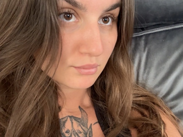 MilaCute online picture 2