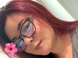 Elyinnrojas - sexcam