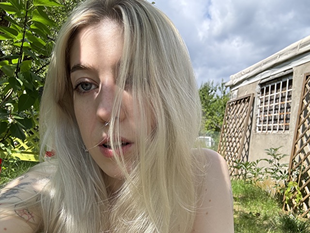 EmmyLove foto 17