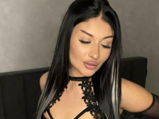 MissKaya online foto 3