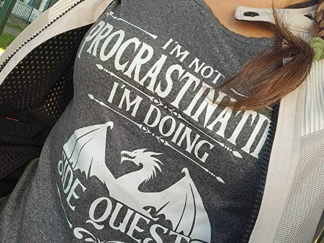 JuliaStorm online foto 1