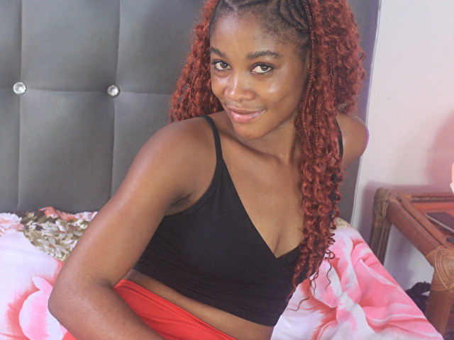 Larissa online photo 2