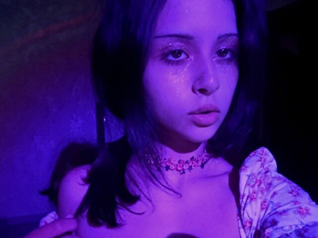 ImAshley Chatte en Chaleur