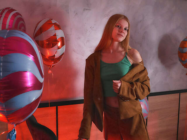 AliceWiss Webcam Porno Live