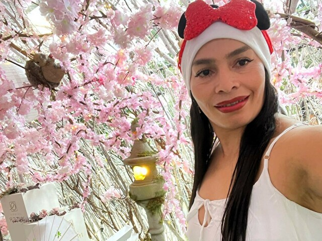 MilfLuciana Hot et Sexy Liveshow