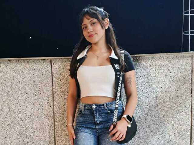 ZoeMiller online picture 3