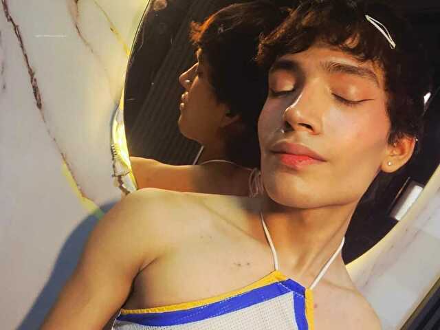 AlecciaNovaonline picture 4