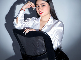 Scarlethkoll - sexcam