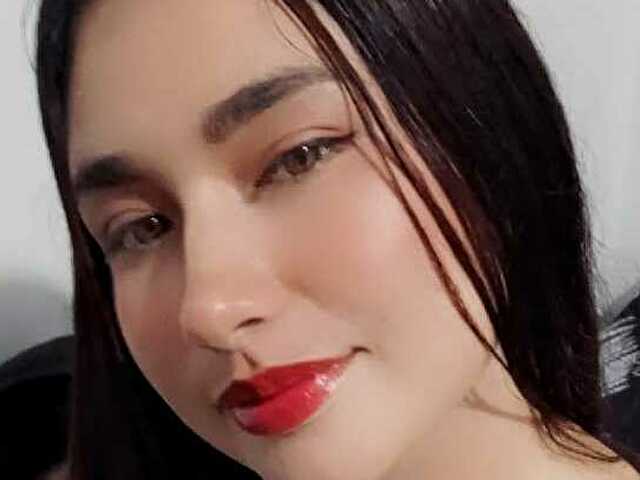 JadeRoux online foto 2