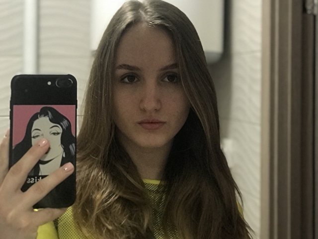 Rihanna19XS online picture 1