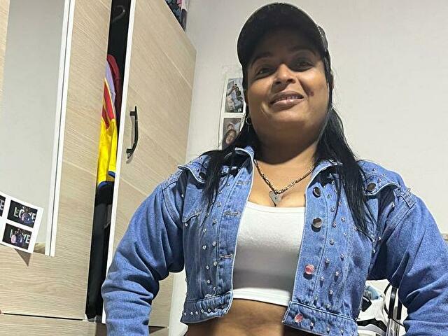 YanelisHott online foto 1