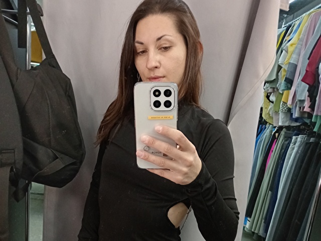 Lika32 online foto 1
