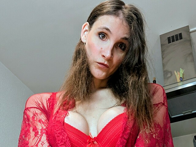 LunaRossaCam online picture 3