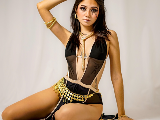 PrettyAnne foto