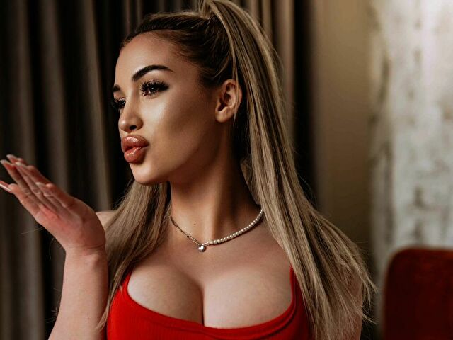 BlondieXStar online foto 2