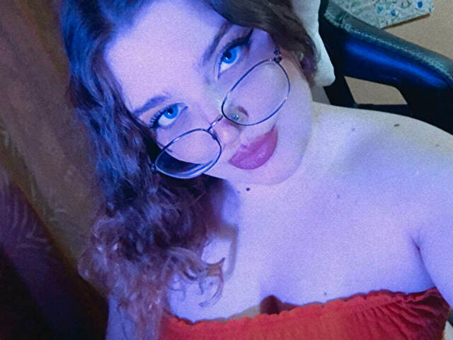 SnowFlower Blowjob XXX Cams - Photo 11/19
