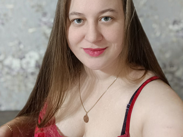 SweetNoir webcam model