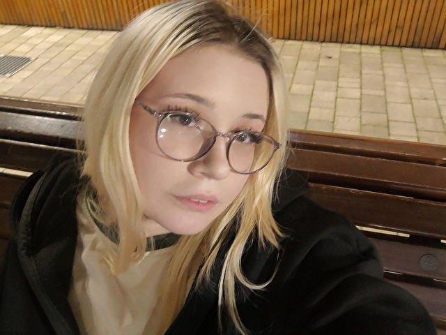 LeahWhite online foto 2