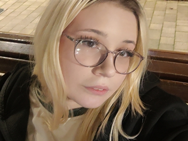 LeahWhite online foto 1