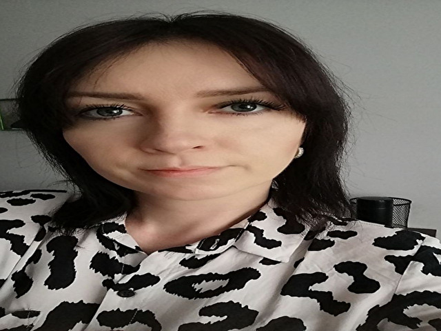 JenniferTop online foto 2