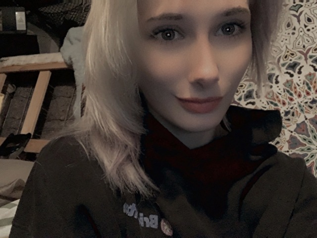 EroticKityi