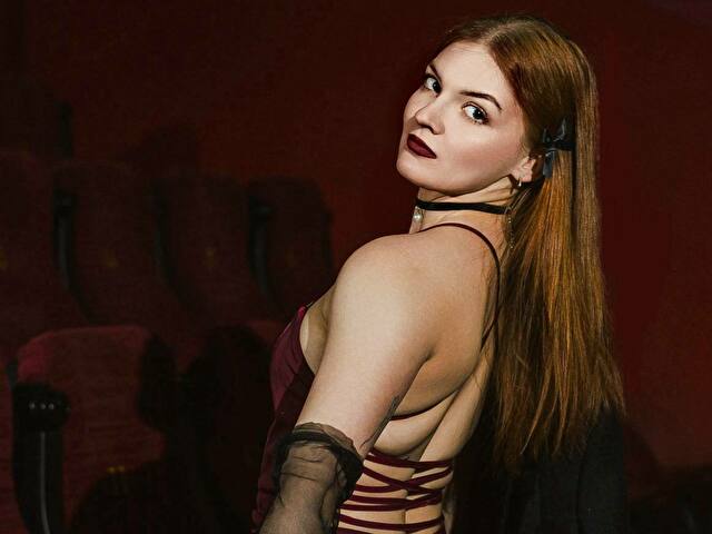 LittleThot Anal Livecam