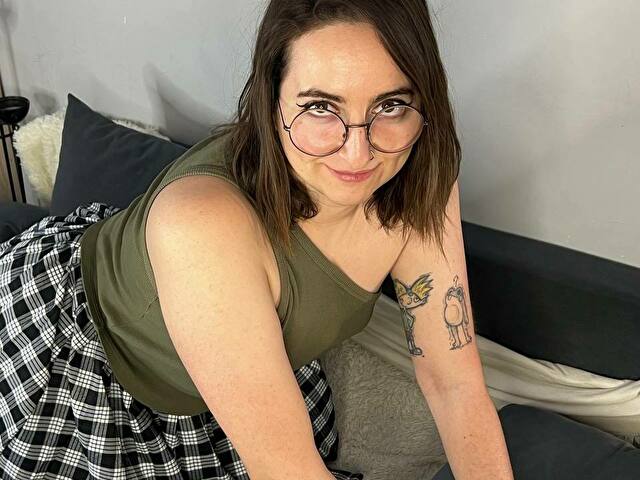 Teasemilfonline picture 4