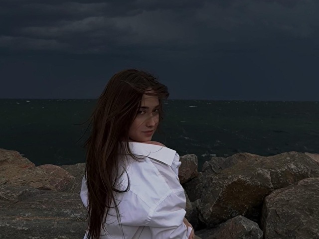 Glossyyy online foto 1