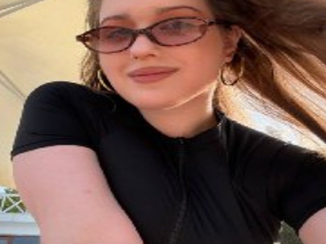 Sophe online photo 1