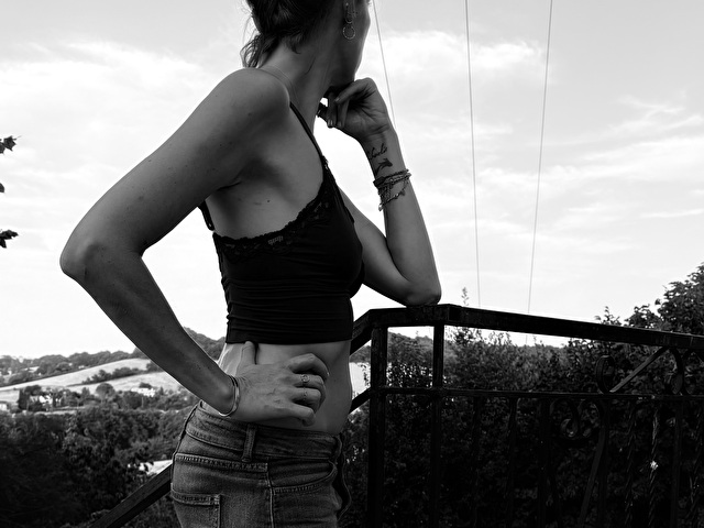 NinaGreenonline picture 4