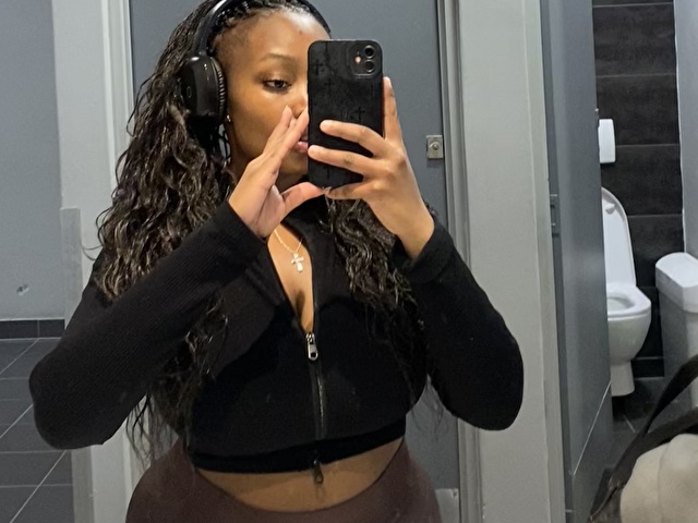 ThickAura online foto 2