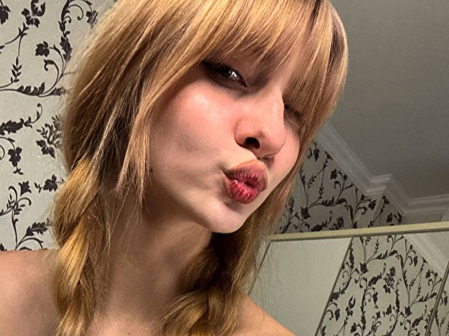 Lumiazephir Anal Livecam