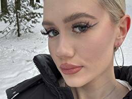 Blondyledy - sexcam