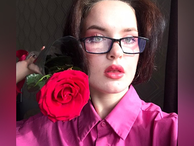 MaryFonsler online picture 3