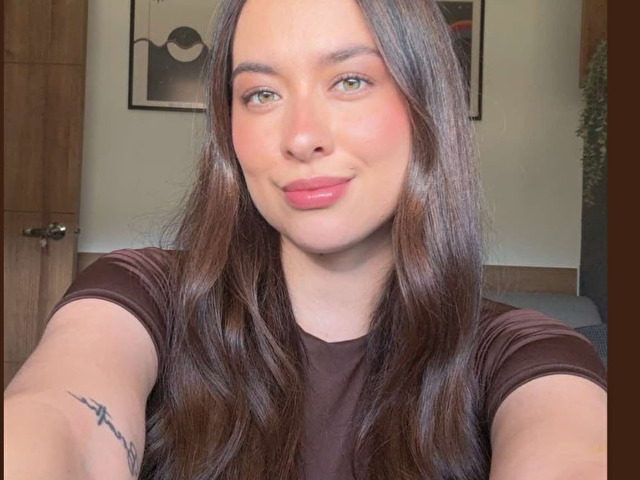 MiaCollins Hot Liveshows