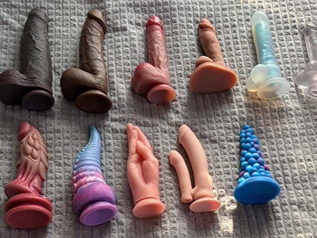 ShowUrFetish