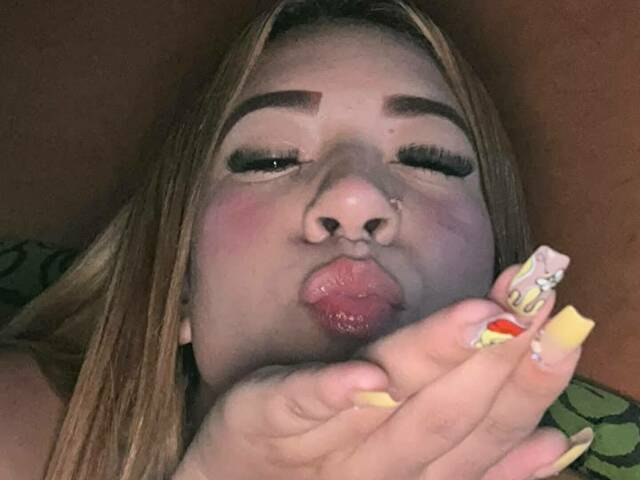 AishaSaint foto 16