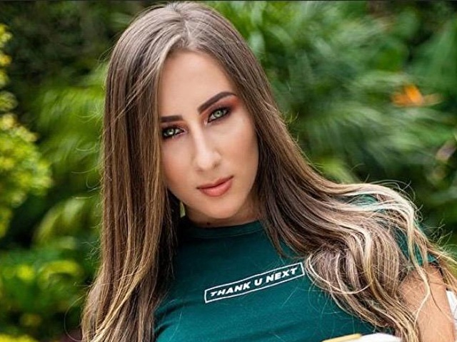 CarolinTay