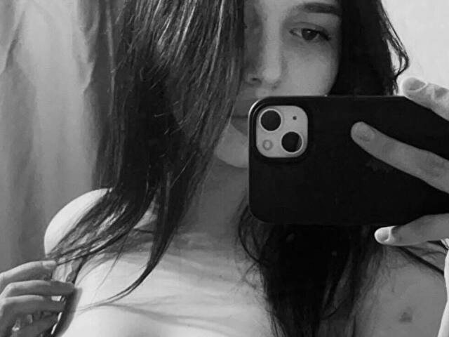 HottyLia foto 10