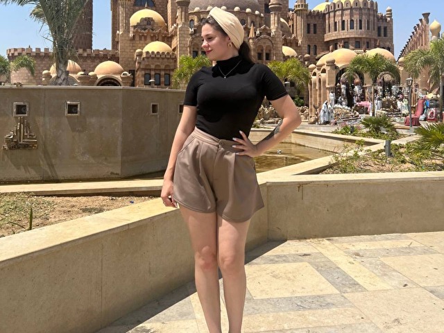 Sideeye online picture 1