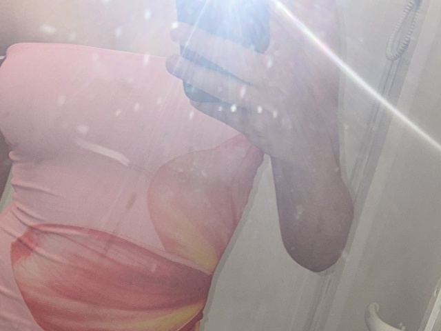clara077 photo 2