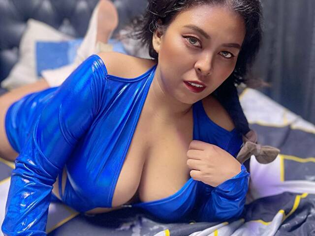 HotFilipina photo 3