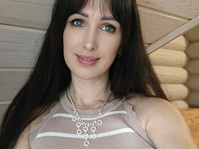 AdeliaDoll online foto 1
