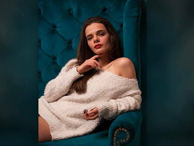 Oliviya preview 4